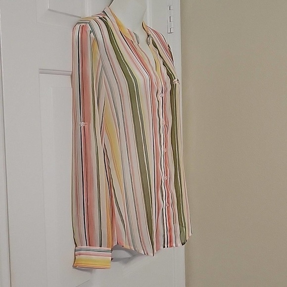 Kut from the Kloth longsleeve button down shirt size S - Picture 2 of 12